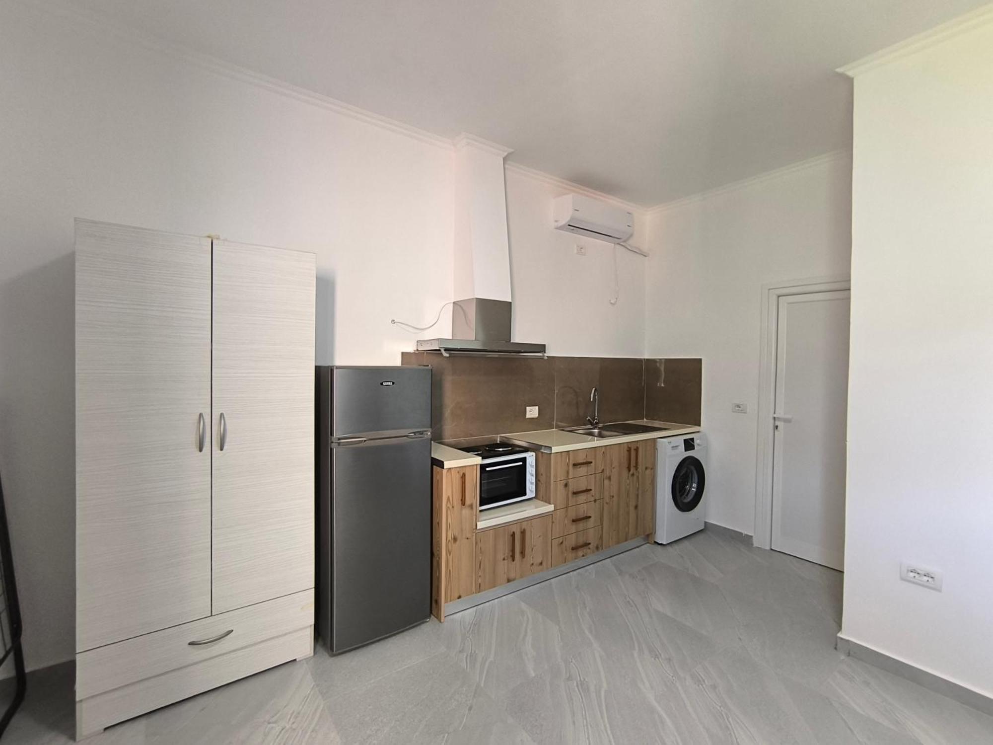 Kaful Apartments Qeparo Exterior photo