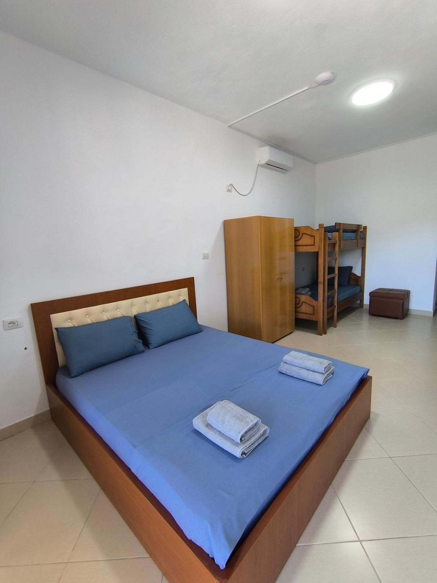 Kaful Apartments Qeparo Exterior photo